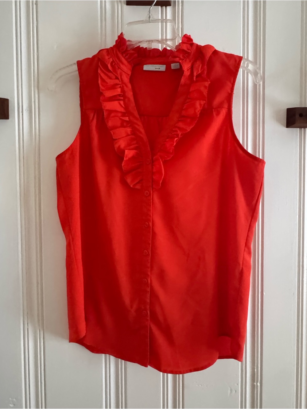 Sleeveless Ruffle V-Neck Blouse - Red